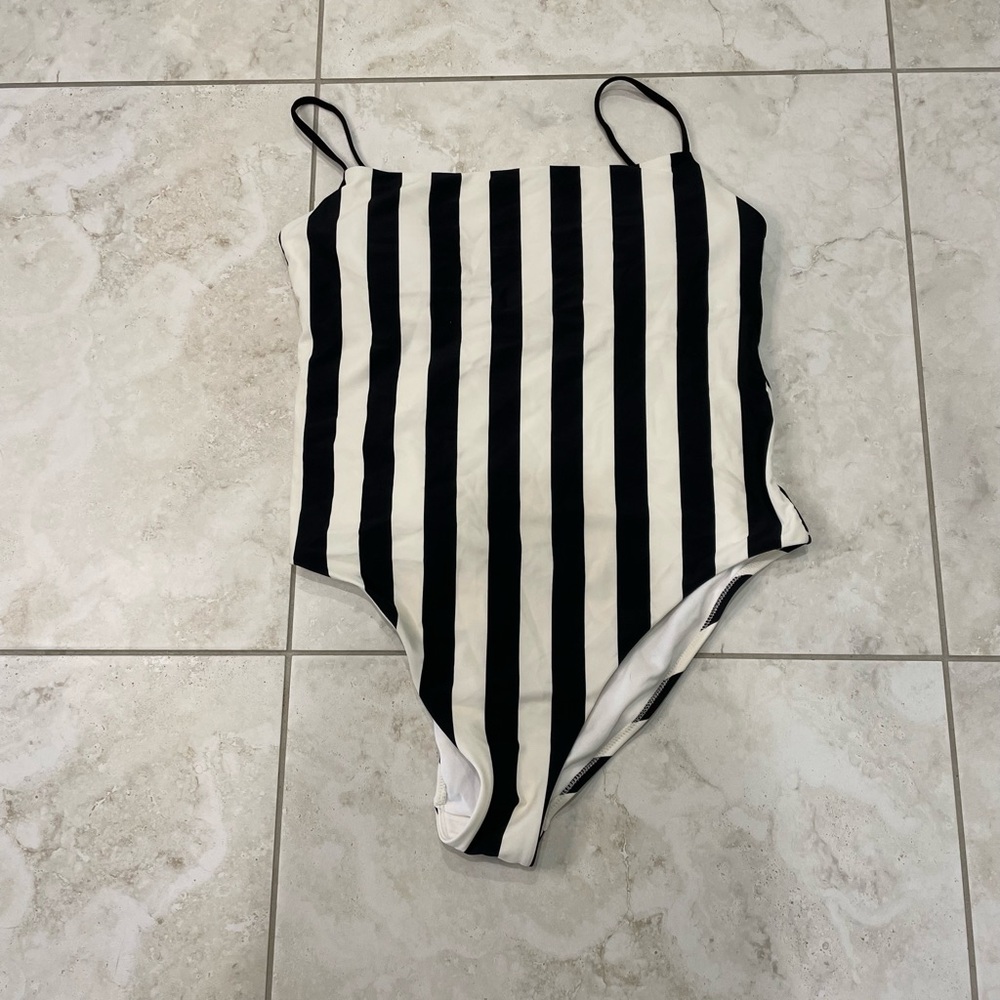 Shade & Shore One Piece Bathing Suit NWOT
